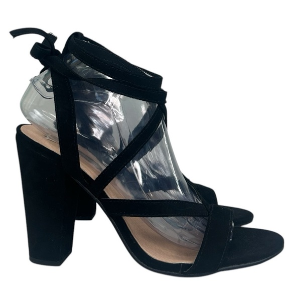 Billini Womens SZ 9 Black Suede Preen Strappy Block Heels Wrap Ankle Whimsigoth - Picture 3 of 14